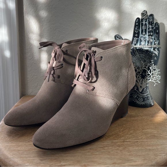 Lauren Ralph Lauren Shoes - Ralph Lauren Tamia Lace-Up Wedge Ankle Boots Booties Suede Leather Taupe 8.5 EUC
